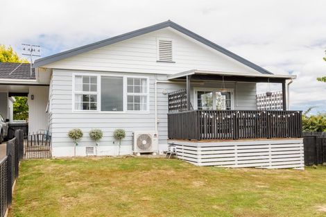 Photo of property in 2 Davidson Crescent, Pahiatua, 4910