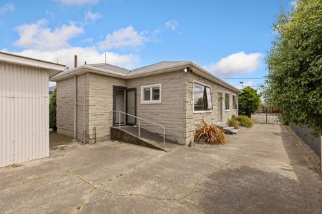 Photo of property in 120 Neville Street, Spreydon, Christchurch, 8024