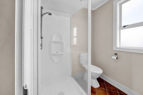 Photo of property in 22 Milmoe Street, Hawera, 4610