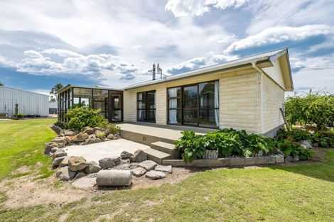 Photo of property in 2418 Waimate Highway, Makikihi, Waimate, 7980