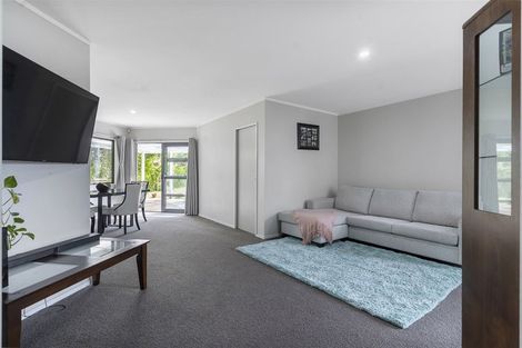 Photo of property in 67a Arimu Road, Papakura, 2110