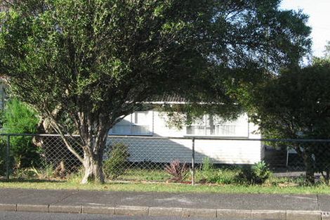 Photo of property in 221 Hepburn Road, Glendene, Auckland, 0602