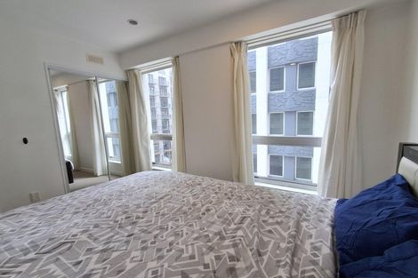 Photo of property in Terrace Heights Apartments, 4b/163 The Terrace, Wellington Central, Wellington, 6011