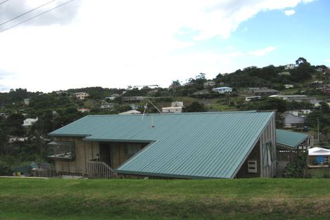 Photo of property in 19 Ocean Road, Surfdale, Waiheke Island, 1081