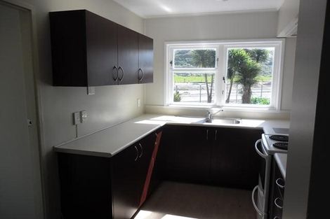 Photo of property in 95 Farmer Crescent, Taita, Lower Hutt, 5011
