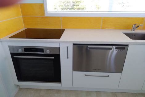 Photo of property in 20a Acacia Avenue, Maungaraki, Lower Hutt, 5010