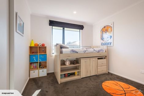 Photo of property in 4 Les Wakefield Road, Mapua, 7005