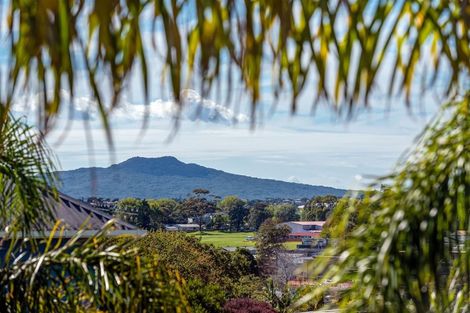 Photo of property in 6/50 Ocean View Road, Northcote, Auckland, 0627