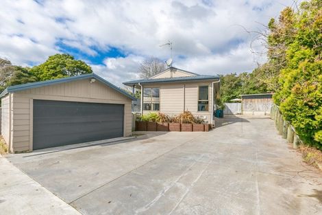 Photo of property in 11 Matipo Crescent, Pukete, Hamilton, 3200