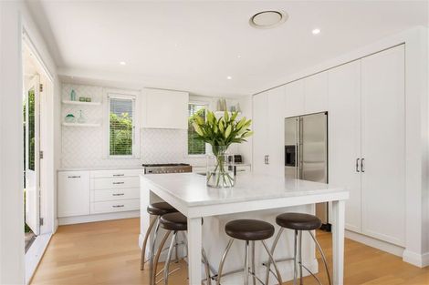 Photo of property in 25 Cox Street, Merivale, Christchurch, 8014