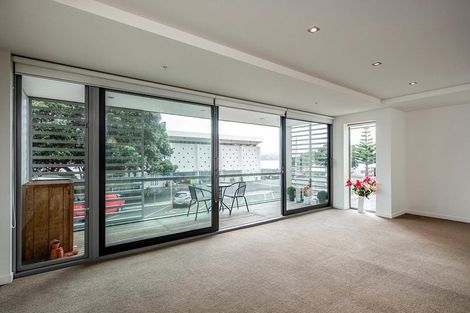 Photo of property in Mariner, 1a/140 Oriental Parade, Oriental Bay, Wellington, 6011