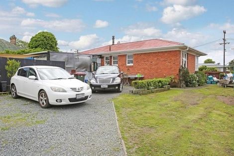 Photo of property in 3 Valentine Street, Papakura, 2110
