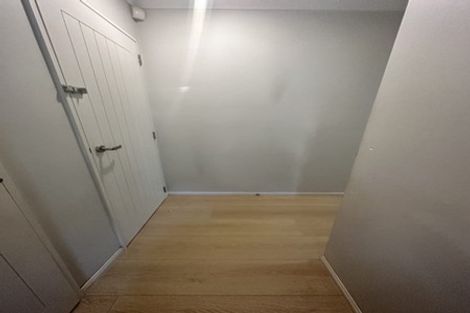 Photo of property in 52 Sapperton Drive, Henderson, Auckland, 0612