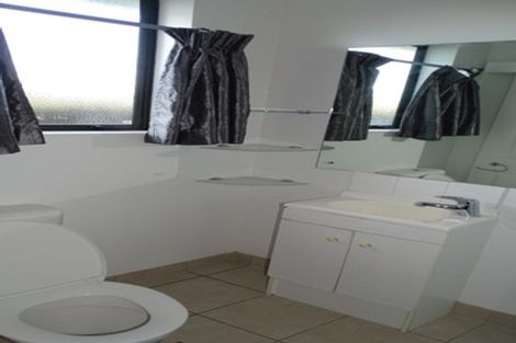 Photo of property in 5 Les Marston Place, Pukekohe, 2120