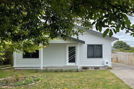 Photo of property in 186 South Road, Hawera, 4610