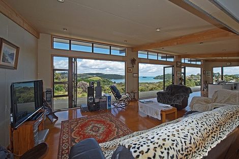 Photo of property in 1a Erua Road, Ostend, Waiheke Island, 1081