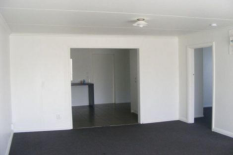 Photo of property in 16 Pratt Avenue, Foxton Beach, Foxton, 4815