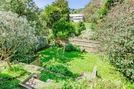 Photo of property in 35 Dale Road, Raumati South, Paraparaumu, 5032