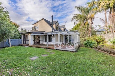 Photo of property in 83 Carnoustie Drive, Wattle Downs, Auckland, 2103