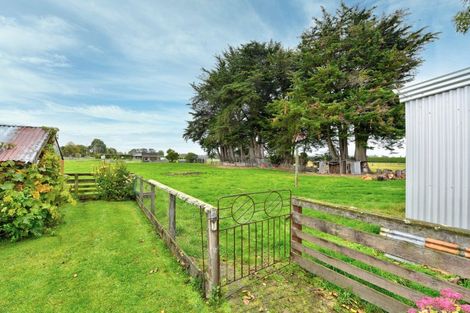 Photo of property in 162 Seaward Road, Edendale, 9825