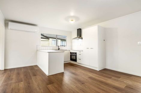 Photo of property in 1/24 Solveig Place, Randwick Park, Auckland, 2105