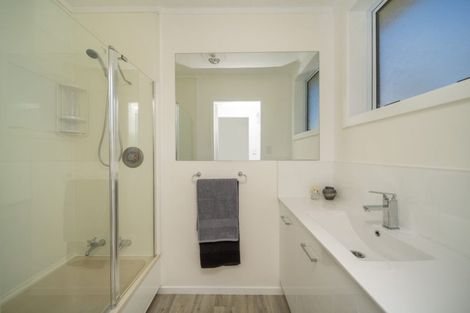 Photo of property in 17b Rimu Street, Hawera, 4610