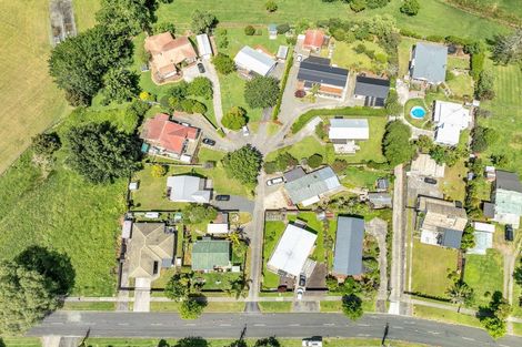 Photo of property in 91 Awaroa Road, Helensville, 0800