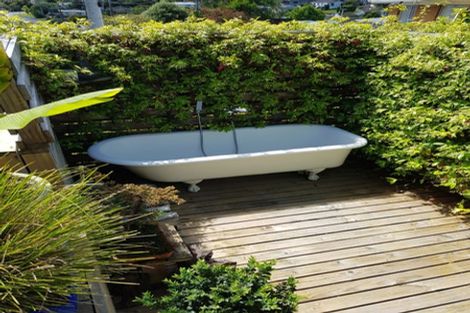 Photo of property in 82 Glenvar Road, Torbay, Auckland, 0630