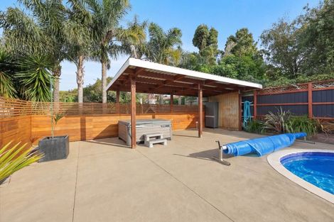 Photo of property in 5 Vintage Drive, Henderson, Auckland, 0612