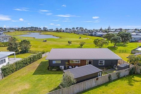 Photo of property in 171 Rangiora Crescent, Matarangi, Whitianga, 3592