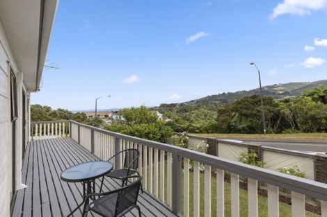 Photo of property in 52 Major Drive, Kelson, Lower Hutt, 5010