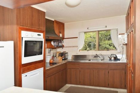 Photo of property in 92 Owhiwa Road, Parua Bay, Onerahi, 0192