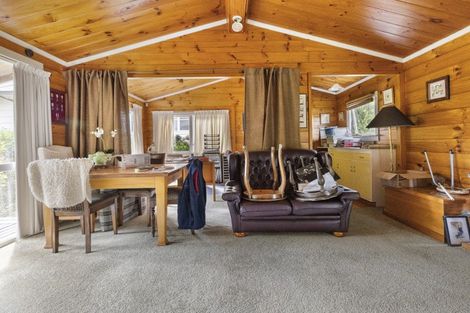 Photo of property in 16 Crowther Terrace, Waipahihi, Taupo, 3330