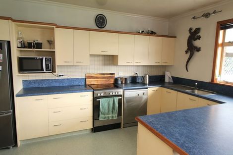 Photo of property in 72 Shearman Street, Waimate, 7924