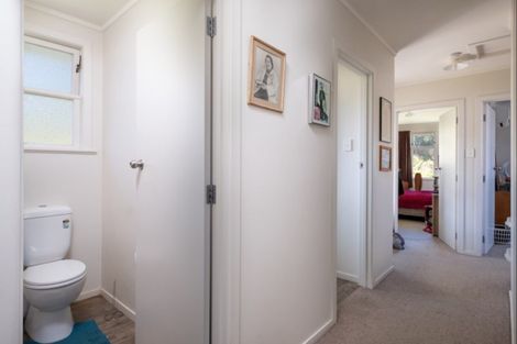 Photo of property in 2 Lyell Road, Outer Kaiti, Gisborne, 4010