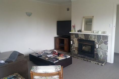 Photo of property in 40 Wellington Street, Pukekohe, 2120