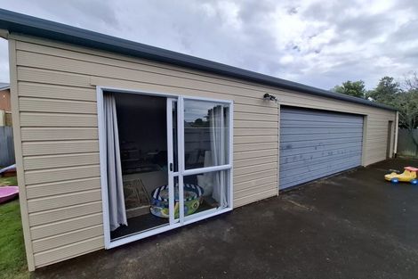 Photo of property in 50 Wallace Place, Westown, New Plymouth, 4310