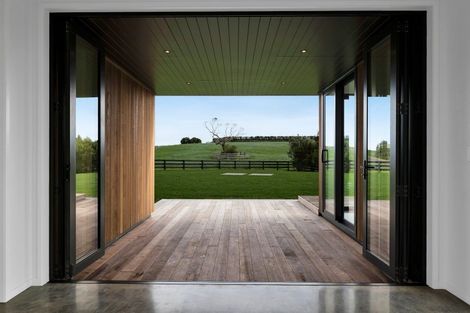 Photo of property in 29 Washer Road, Omata, New Plymouth, 4374