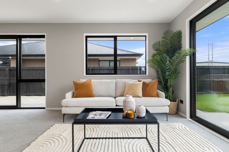 Photo of property in 29 Poipoi Place, Aranui, Christchurch, 8061