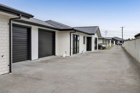 Photo of property in 74a Wilson Street, Hawera, 4610