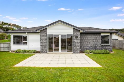 Photo of property in 7 Leadline Place, Whitby, Porirua, 5024