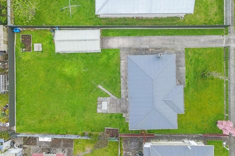 Photo of property in 9 Carlisle Street, Levin, 5510