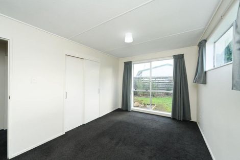 Photo of property in 41 Acacia Street, Kelvin Grove, Palmerston North, 4414