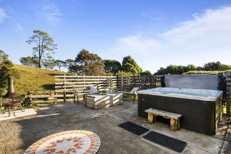 Photo of property in 896 Haruru Road, Wainui, Kaukapakapa, 0873