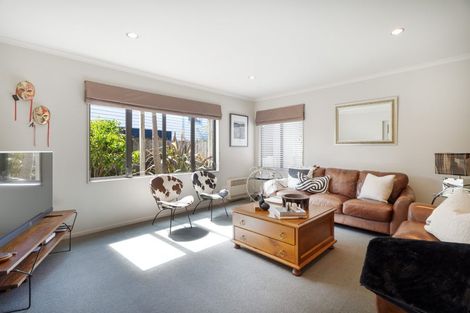 Photo of property in 3b Hawtrey Terrace, Johnsonville, Wellington, 6037