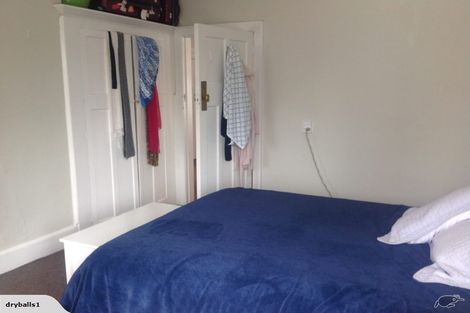 Photo of property in 16 Donald Place, St Albans, Christchurch, 8014