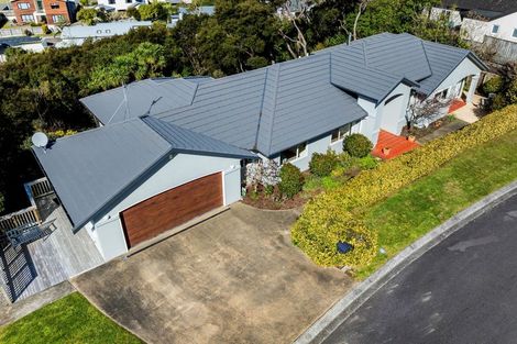Photo of property in 4 Petrel Lane, Whitby, Porirua, 5024