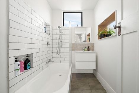 Photo of property in 18 Waterloo Street, Saint Kilda, Dunedin, 9012