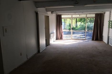 Photo of property in 17 Awaroa Road, Sunnyvale, Auckland, 0612