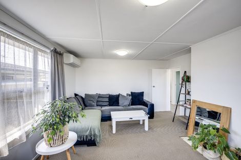 Photo of property in 8 Lyttelton Crescent, Tamatea, Napier, 4112